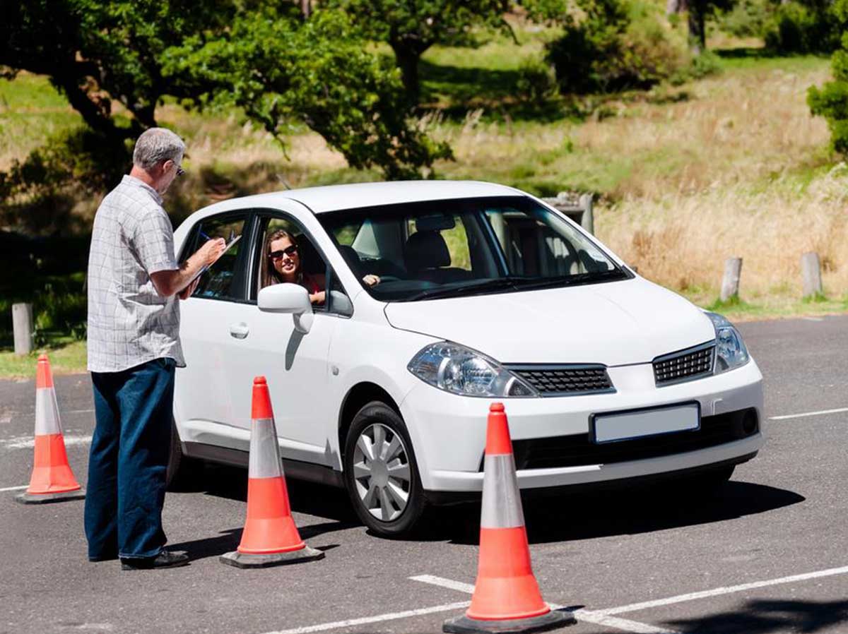 Flexible charging pile Intelligent charging vehicle6